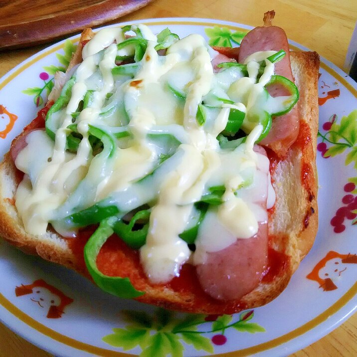 朝食は簡単に♪ピザトースト